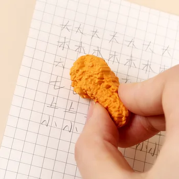 9Pcs/doboz Rajzfilm Sült Csirke Radír Aranyos csirkecomb Gumi Gyerekeknek Mini Radír Vicces Írószer