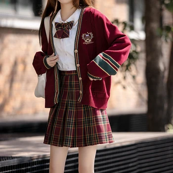 Koreai Iskolai Egyenruha Lány Téli Vastag Hímzett Kardigán Kötött Piros Lolita Pulóvert JK Egységes Főiskolai Japán Diák Ruhák